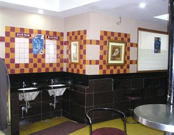 Rukmini Riviera Hotell Hyderabad Eksteriør bilde
