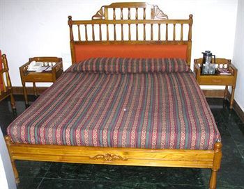 Rukmini Riviera Hotell Hyderabad Eksteriør bilde